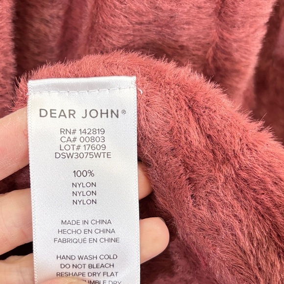 Dear John V-Neck Sweater in Brown and Pink - Picture 4 of 4